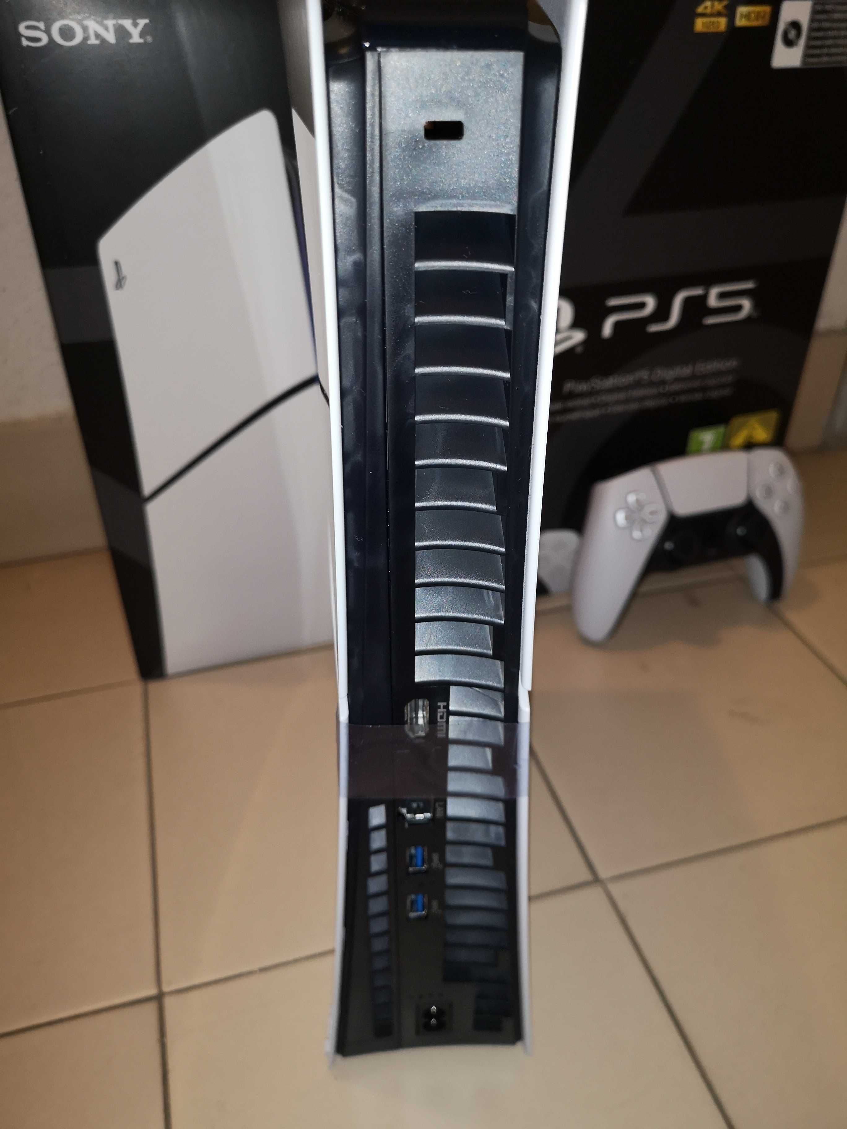 PS5 SLIM 1 TB nova
