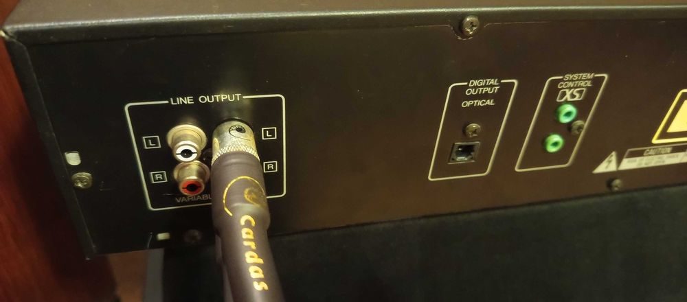 CD програвач KENWOOD DP-3040