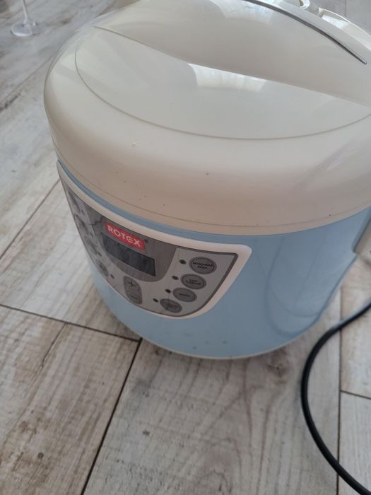 Мультиварка rotex rmc 401 b повністю робоча