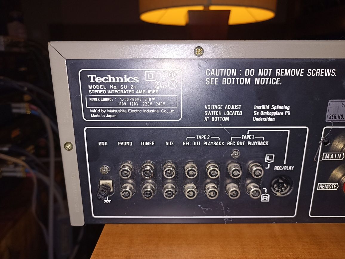 Wzmacniacz  vintage Technics SU-Z 1, po rewitalizacji