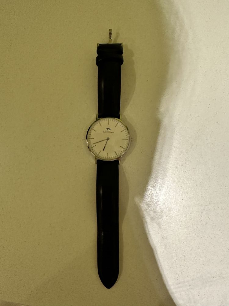 Jak nowy Zegarek Daniel Wellington watch manual