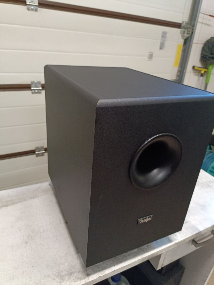 Subwoofer aktywny TEUFEL 210 wat
