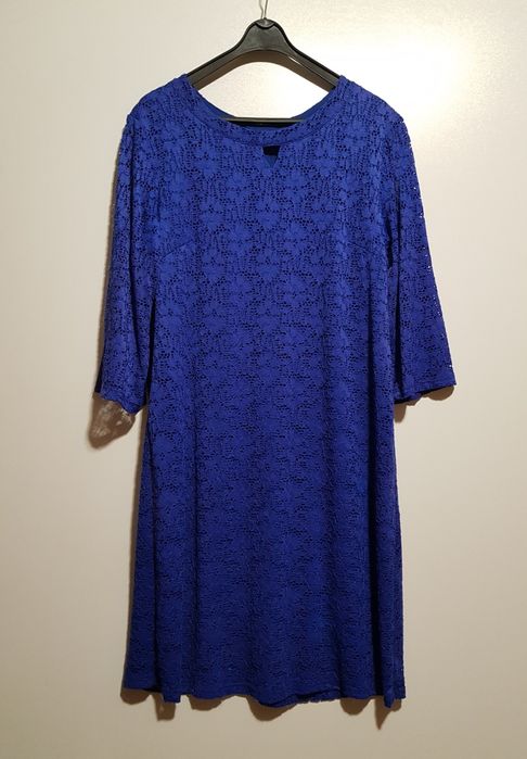 Sukienka koronkowa wizytowa XXL na podszewce kobaltowa