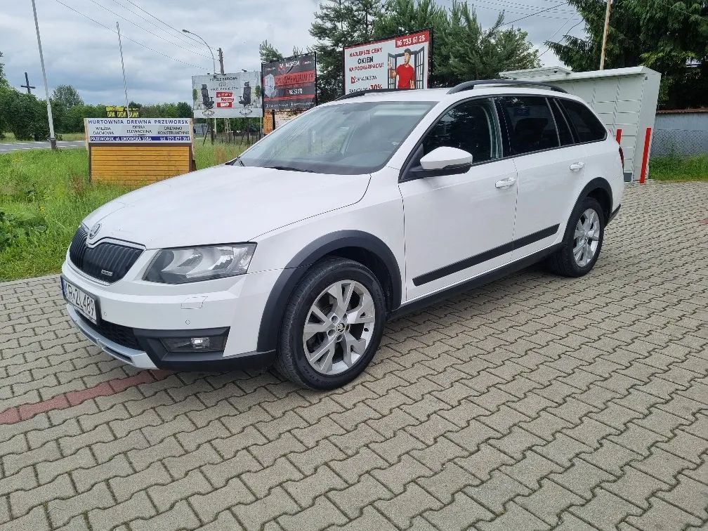 Skoda Octavia Scout/ 2.0 TDI/184KM/ DSG /4*4/ Salon-Polska/ I-WŁ./ Serw-ASO/ F. VAT