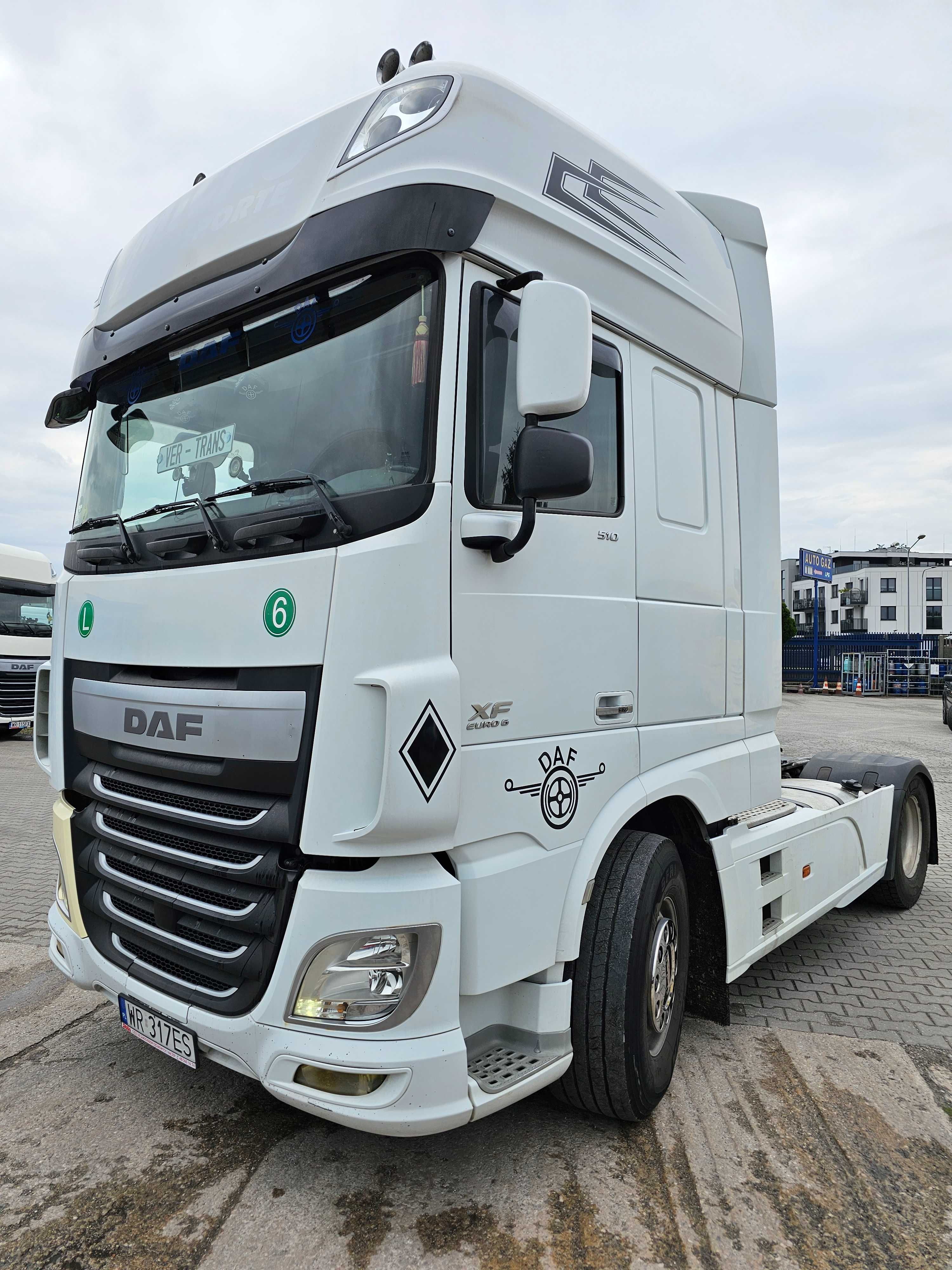 Sprzedam Ciągnik Siodłowy Daf xf 106 510km z 2015 r