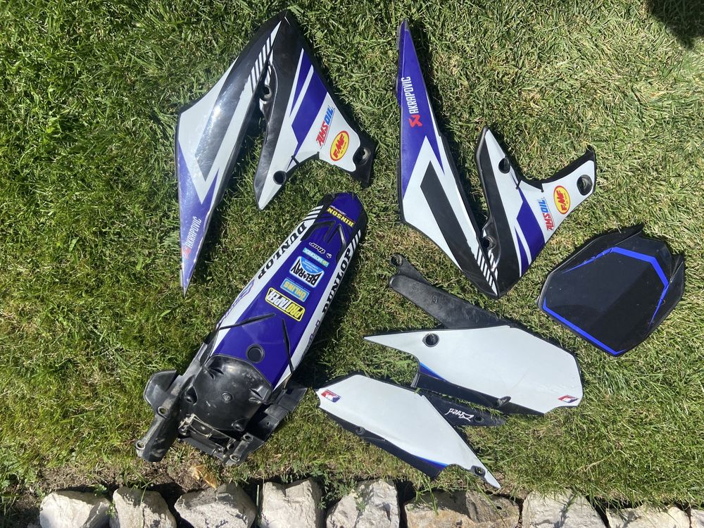Kit plaaticos  wr ou yz