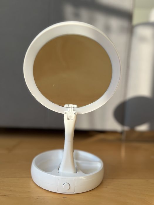 Make up mirror z lampa LED