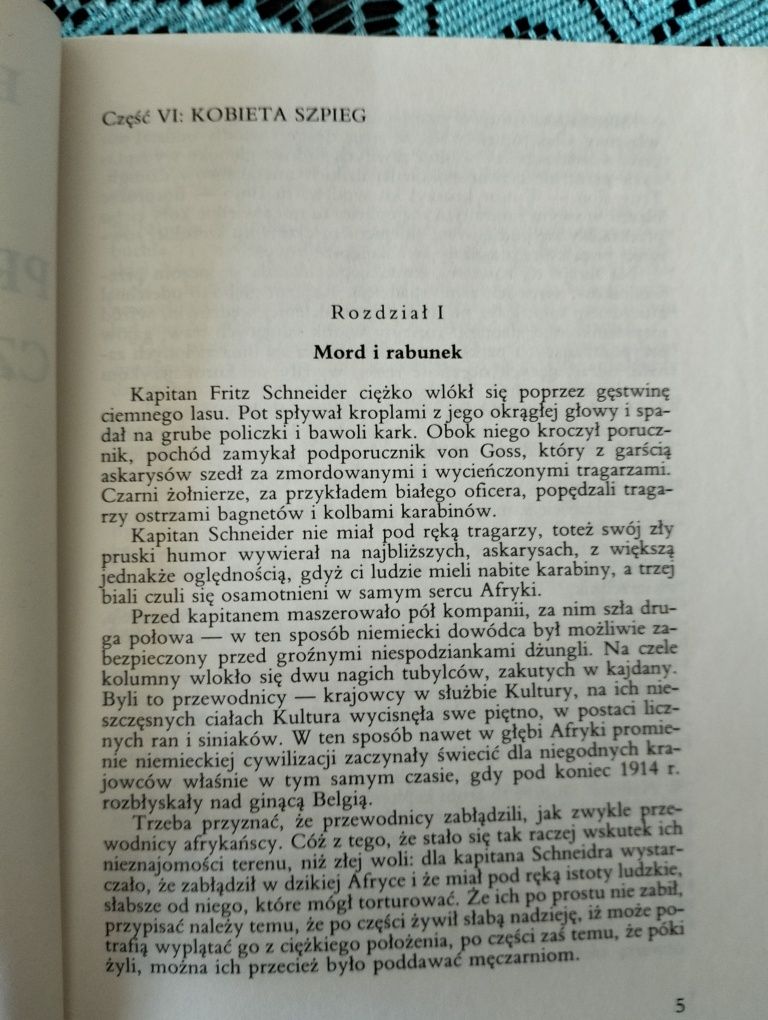 Edgar Rice Burroughs : Kobieta szpieg