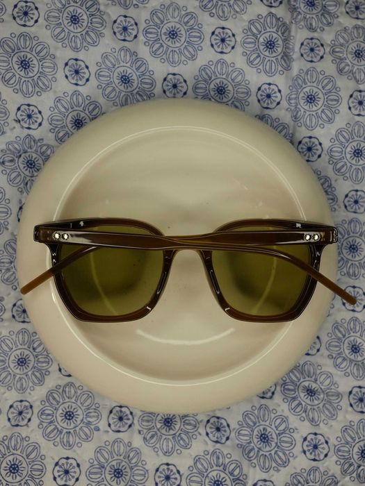 Стильні сонцезахисні окуляри asos