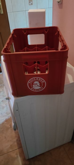 skrzynka piwo czerwona paulaner