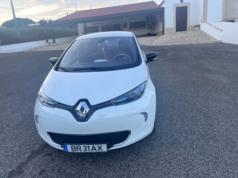 Zoe 22kw baterias proprias 74mil klm