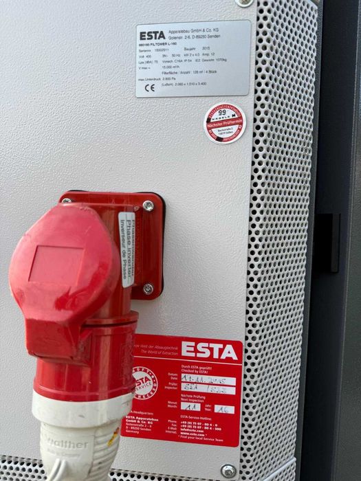 Odciąg mgły olejowej z hali, wieża wentylacyjna ESTA Filtower L-160