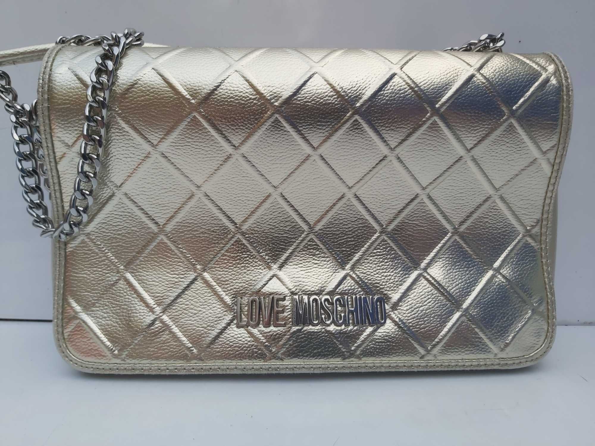 Torba złota LOVE MOSCHINO pikowana koktajlowa torebka