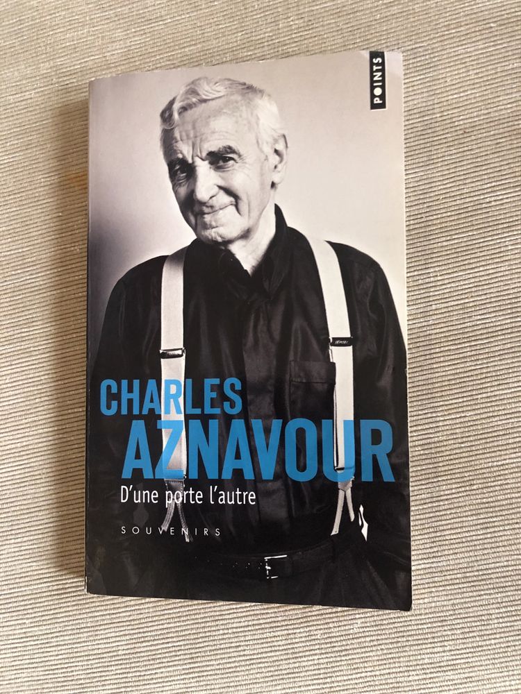 Charles Aznavour. D'une porte l'autre