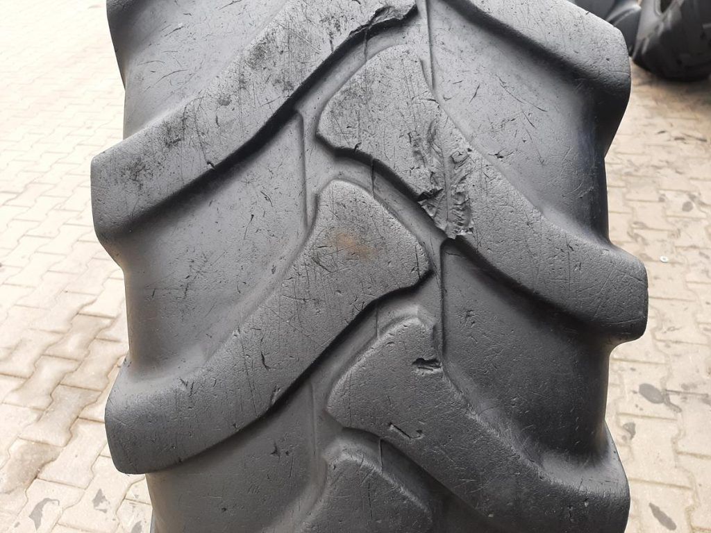 Opona używana przemysłowa 480/80R26 MITAS TI-20; 900zł W4096