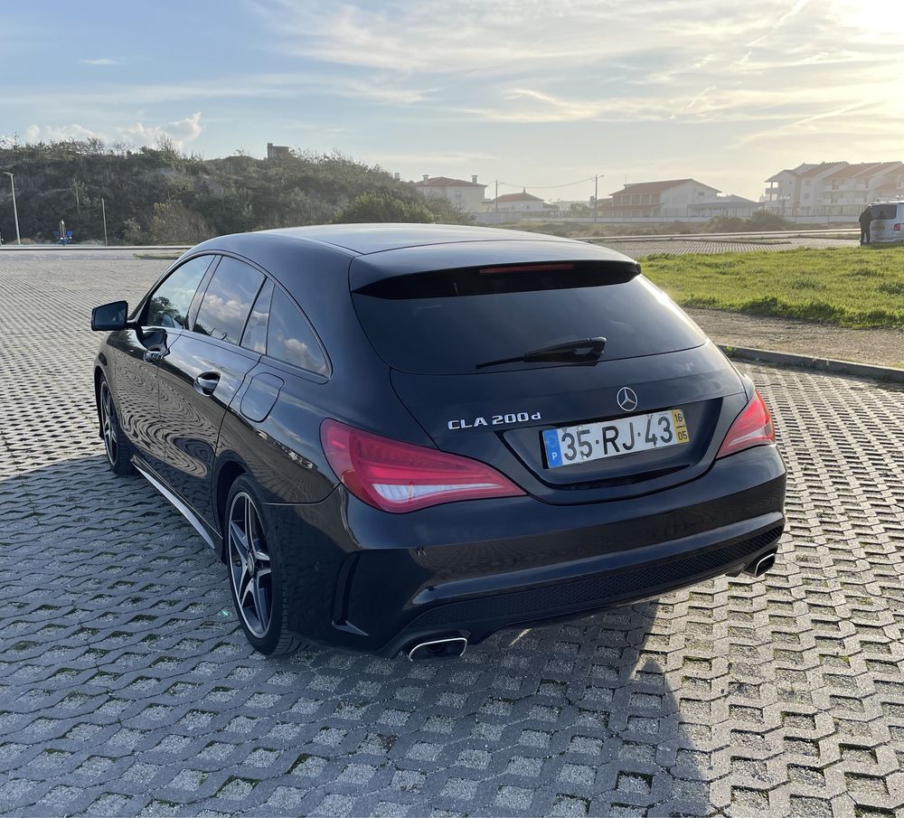 Mercedes CLA 200 Shooting Brake AMG