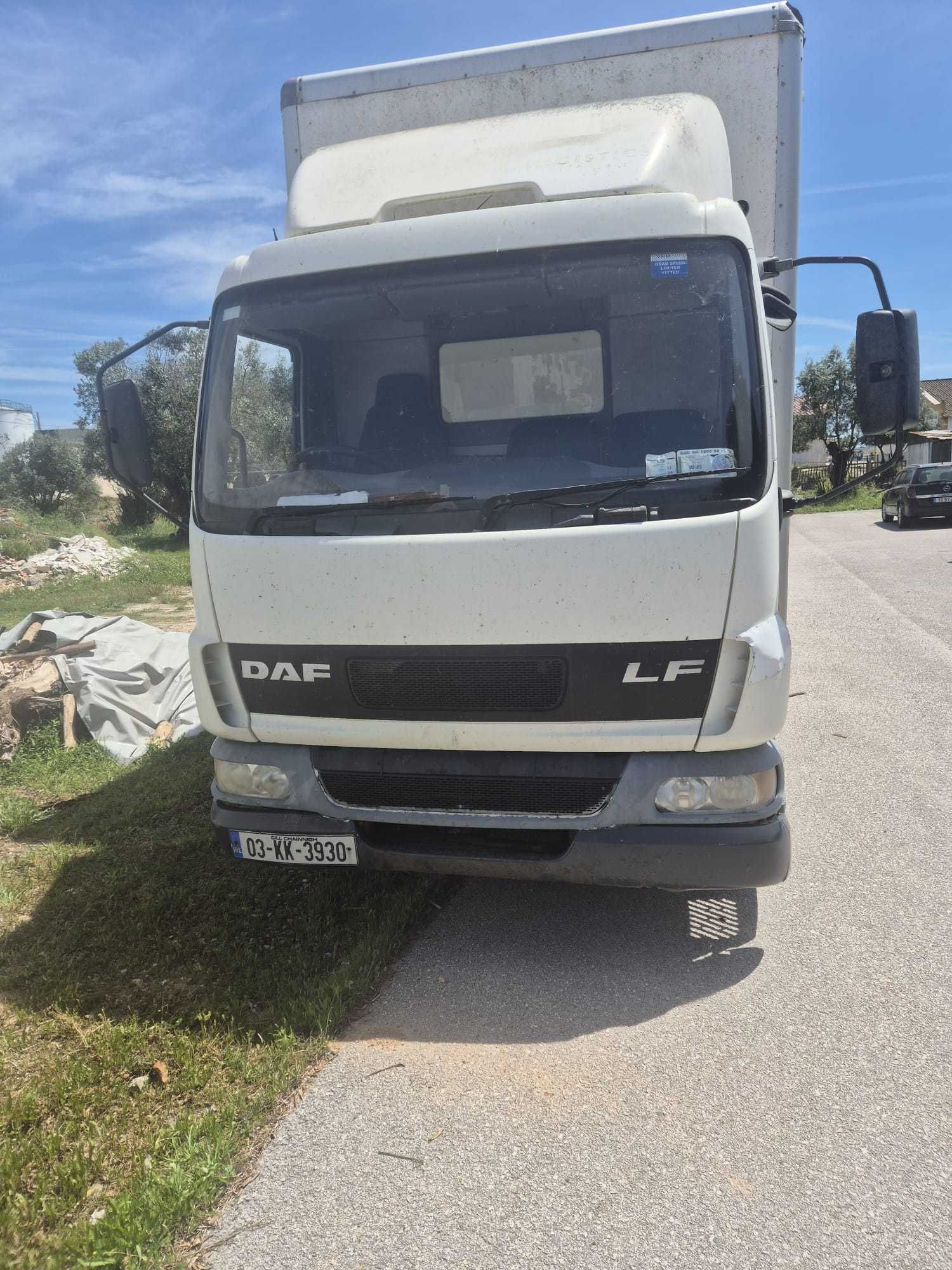 Commercial truck