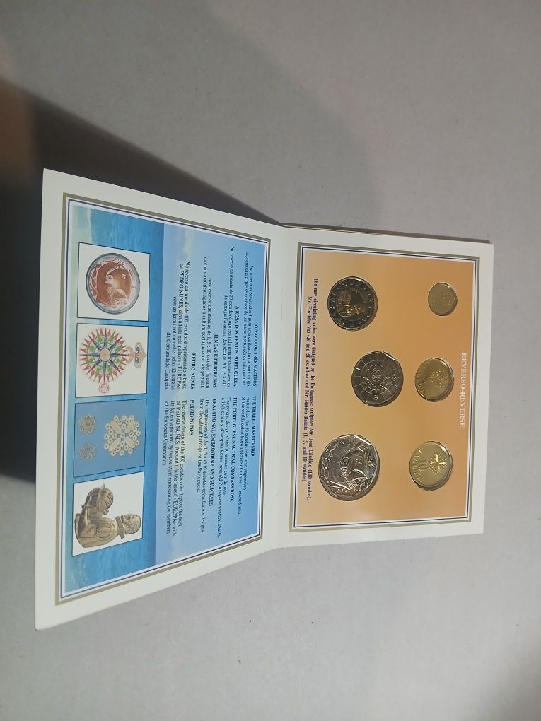 Set moedas anual de 1990 brilhantes nao circuladas