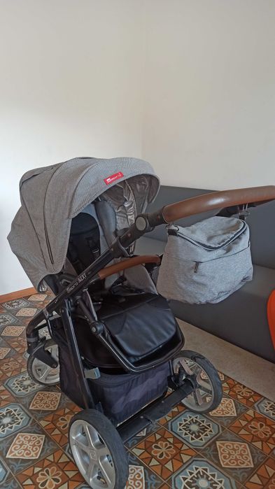Коляска Espiro next 2в1 + автолюлька + одяг
