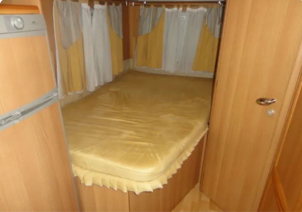 Autocaravana MC Louis Cama Francesa