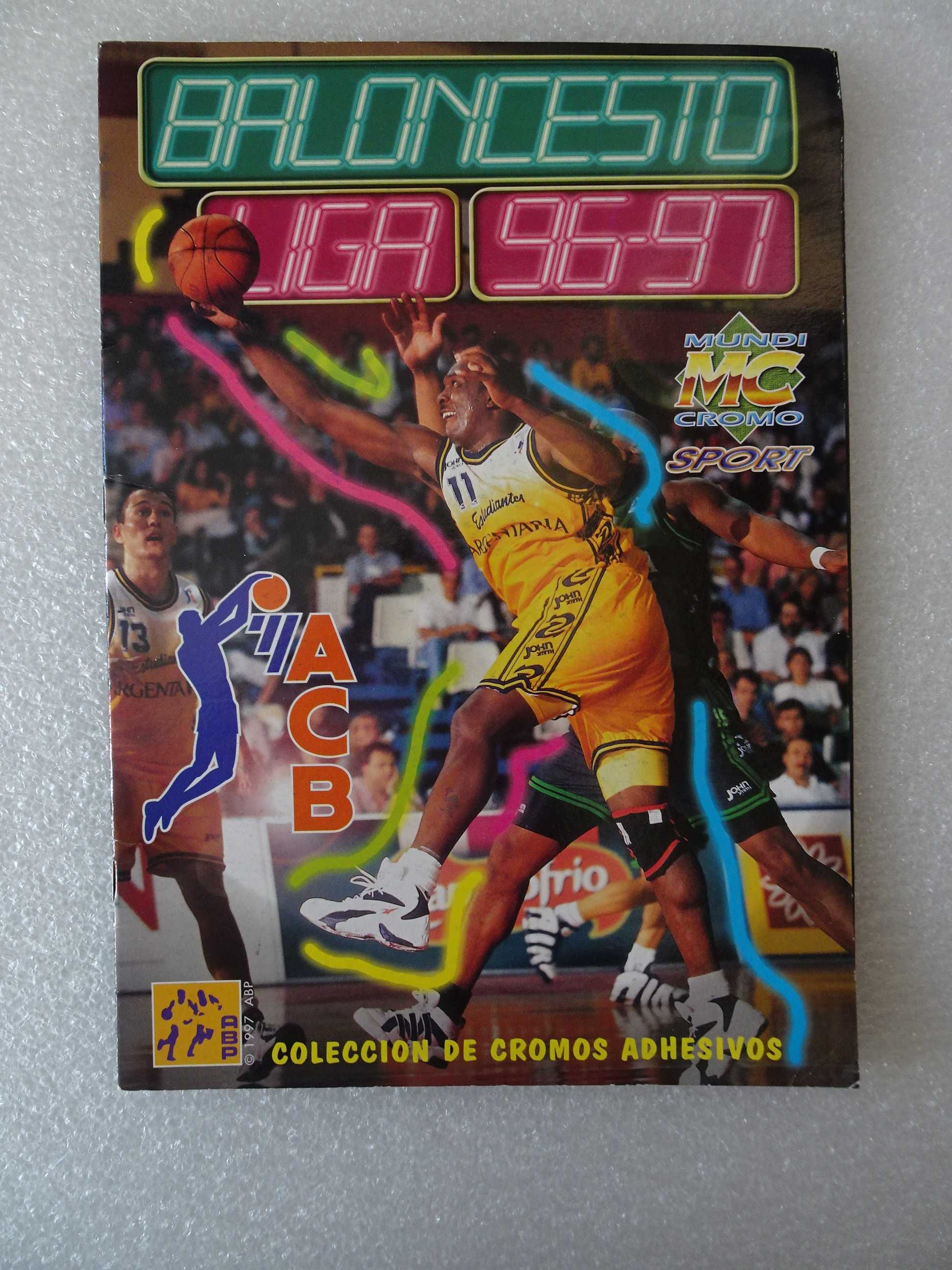 Caderneta de cromos vazia Baloncesto Liga 96-97 - Mundicromo Sport
