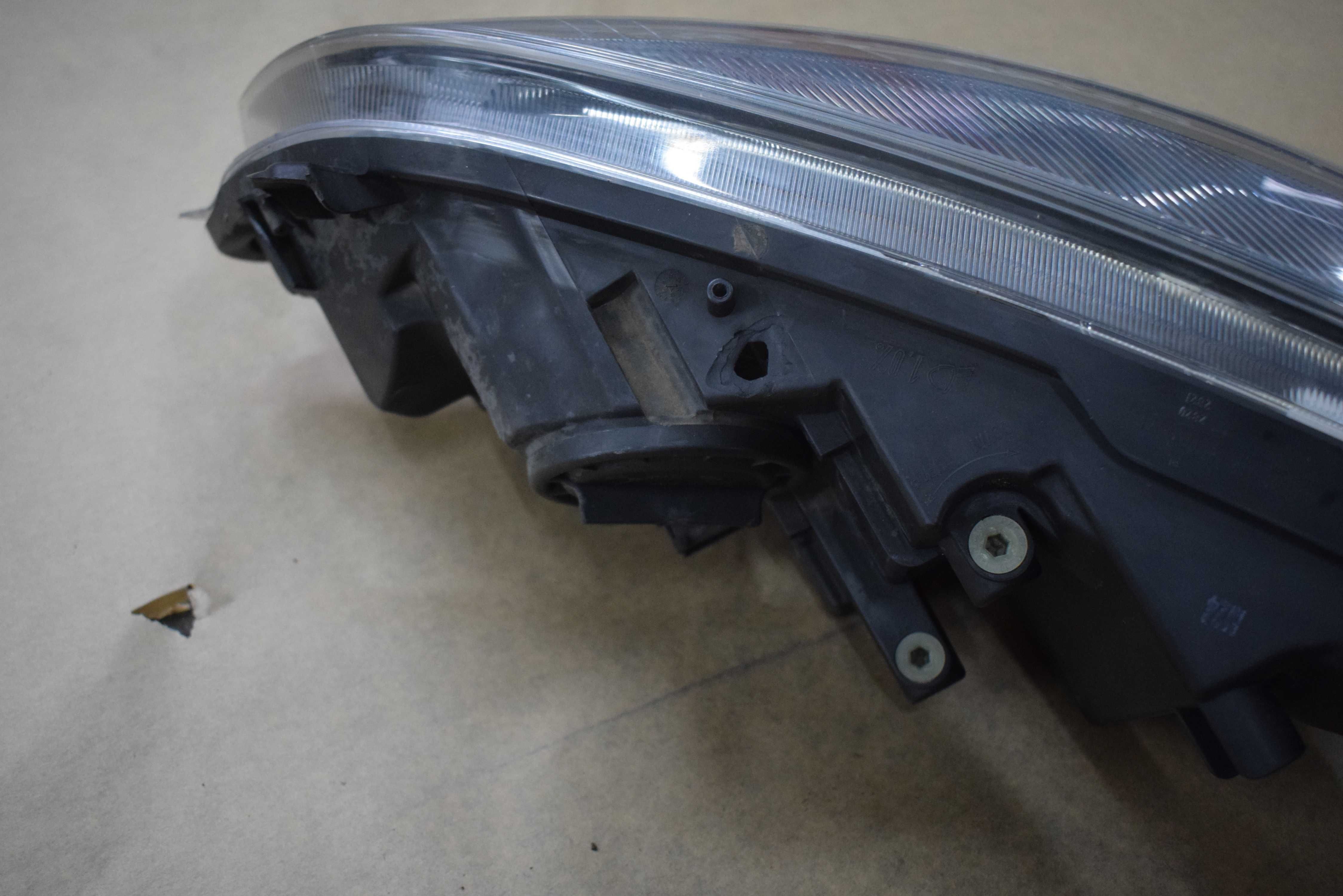 lampa prawa przód OPEL ASTRA IV J LIFT LED 15r.133.65291.europa