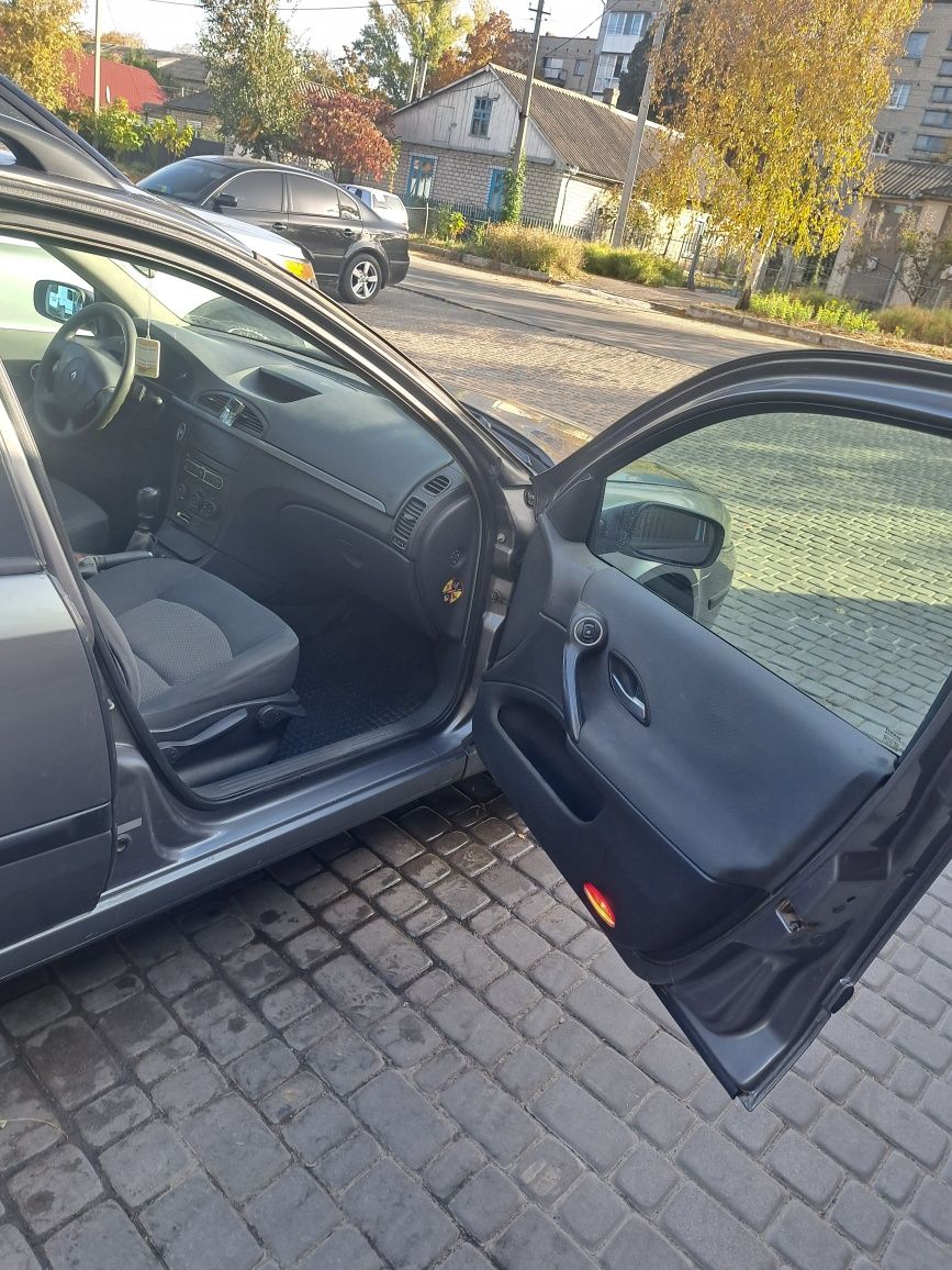 Renault laguna 1.9 2005 г