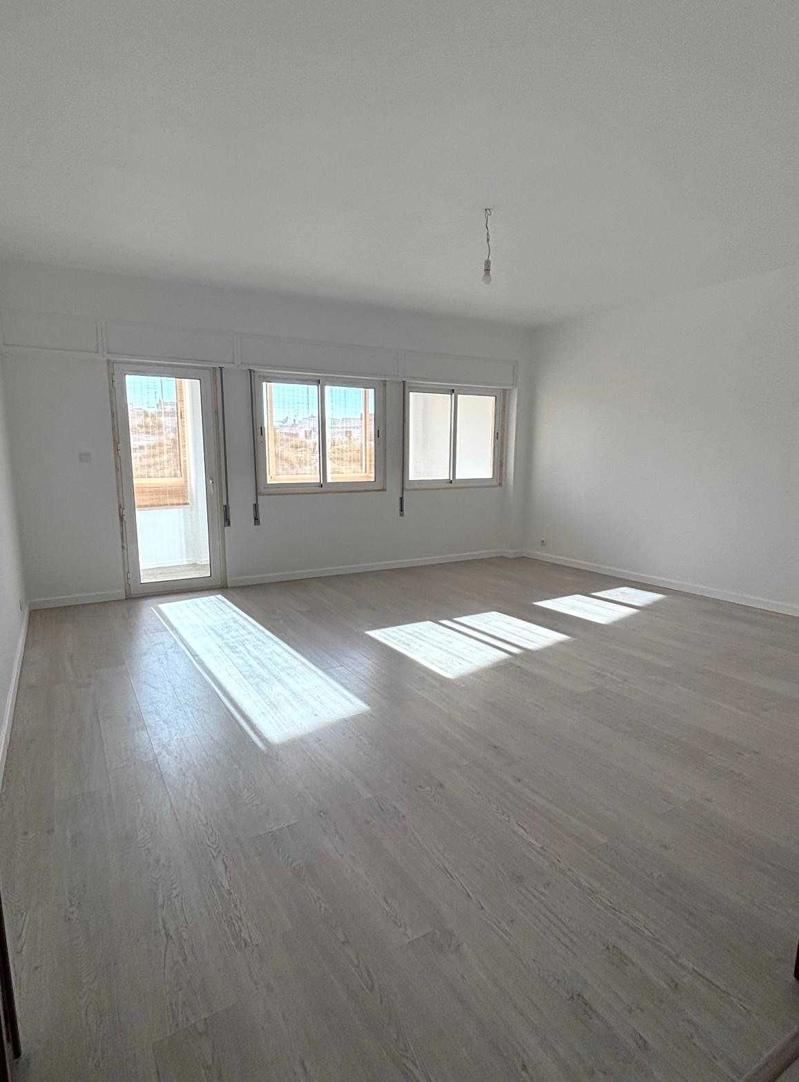 Apartamento T3 Arrendamento Anual – Loulé