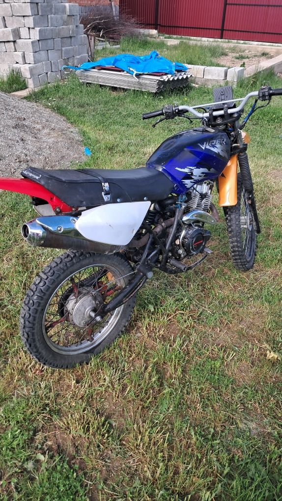 Продам мотоцикл Viper 150