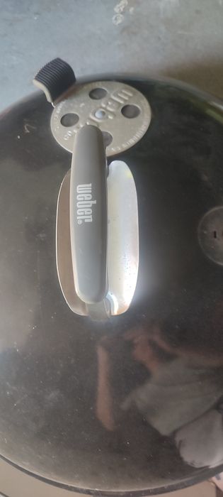 Duży grill Weber