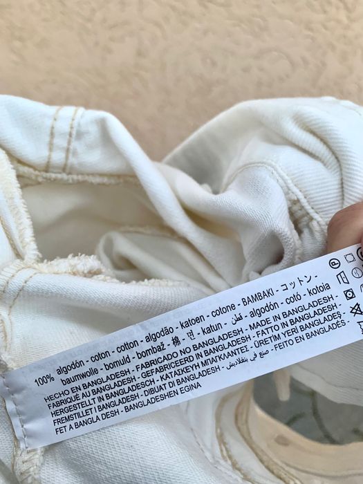Белая стильная джинсовка Bershka куртка джинсовая