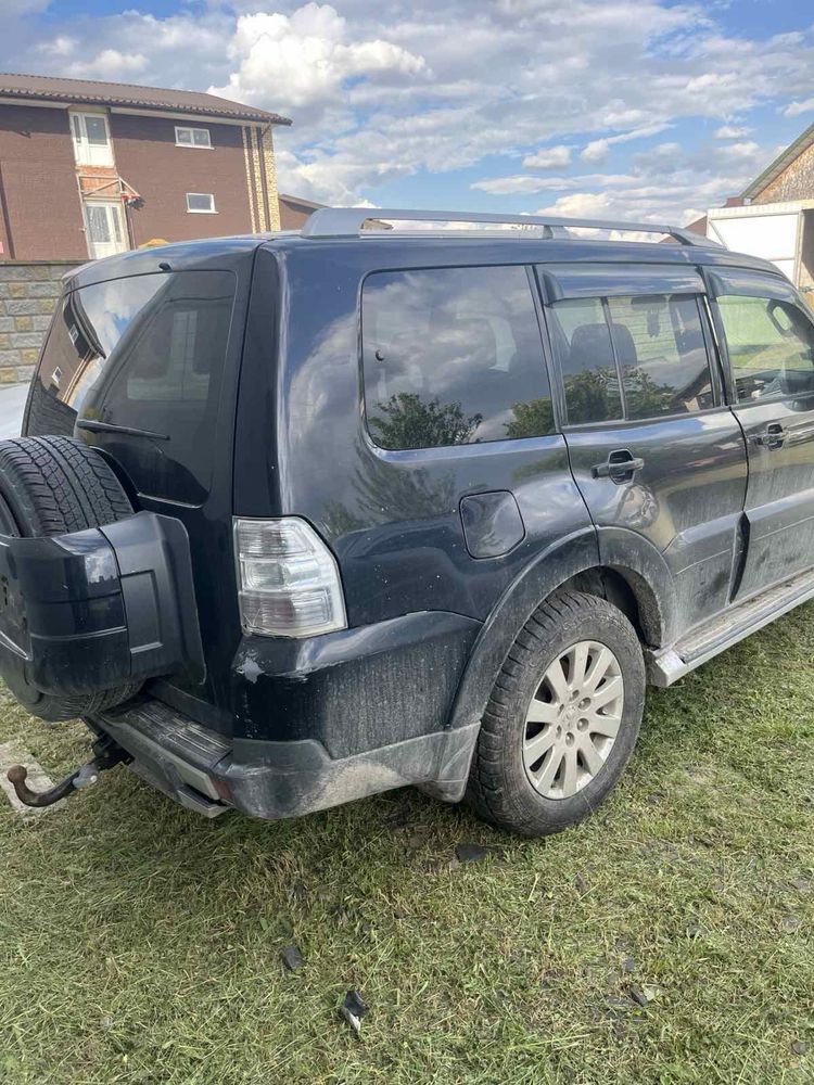 Mitsubishi Pajero Wagon