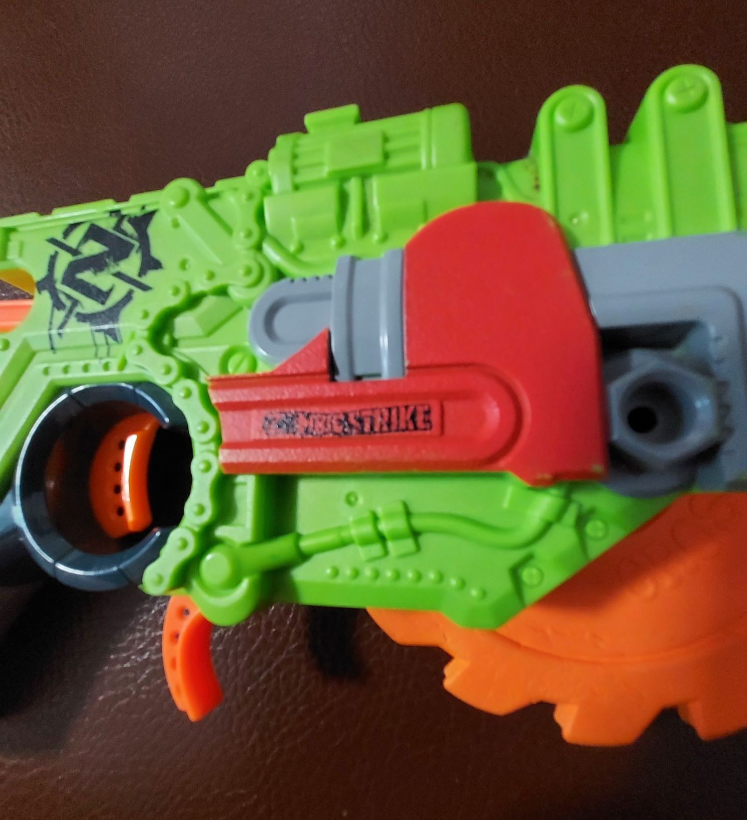 Nerf Zombie Sterike , pistolet