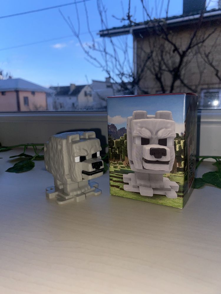 Фігурка вовк Minecraft