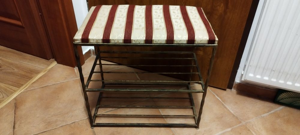 Półka/stojak na buty