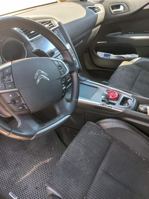 Продам  авто ситроен с4