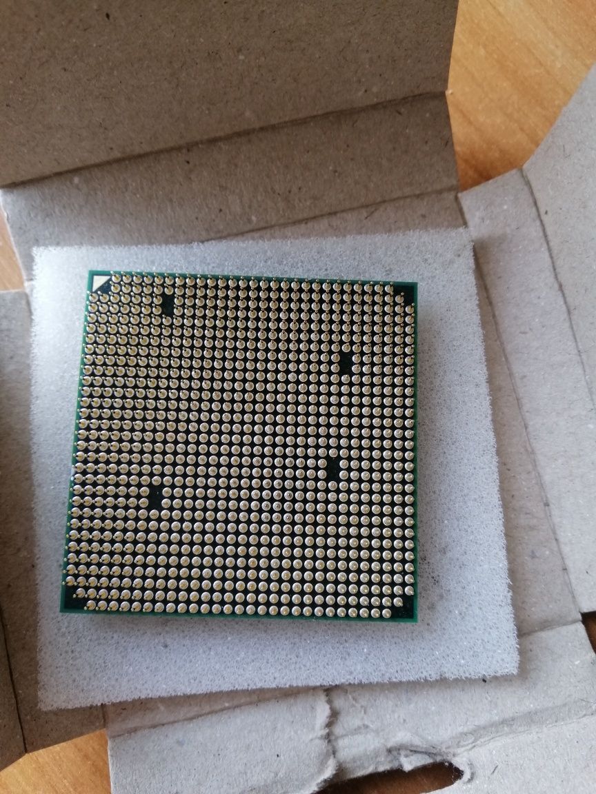 Процесор AMD FX-4300