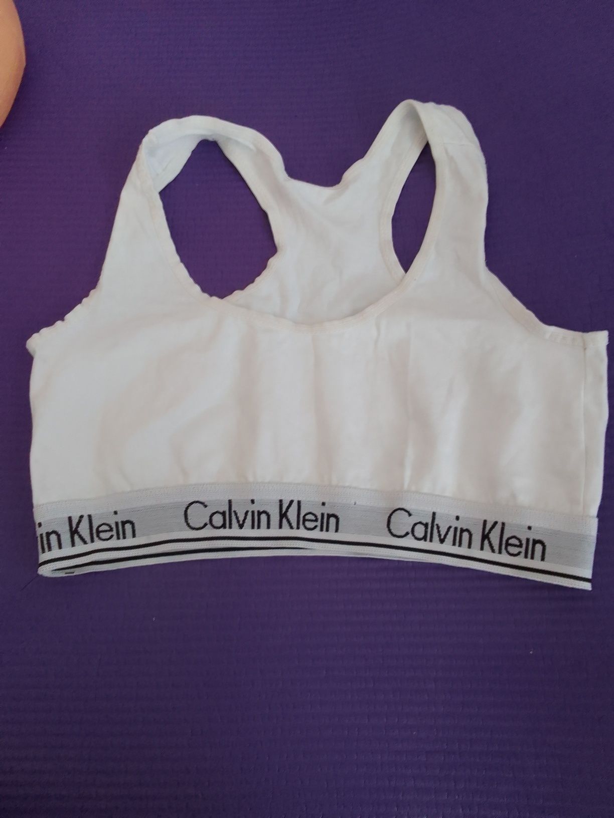 Top Calvin Klein