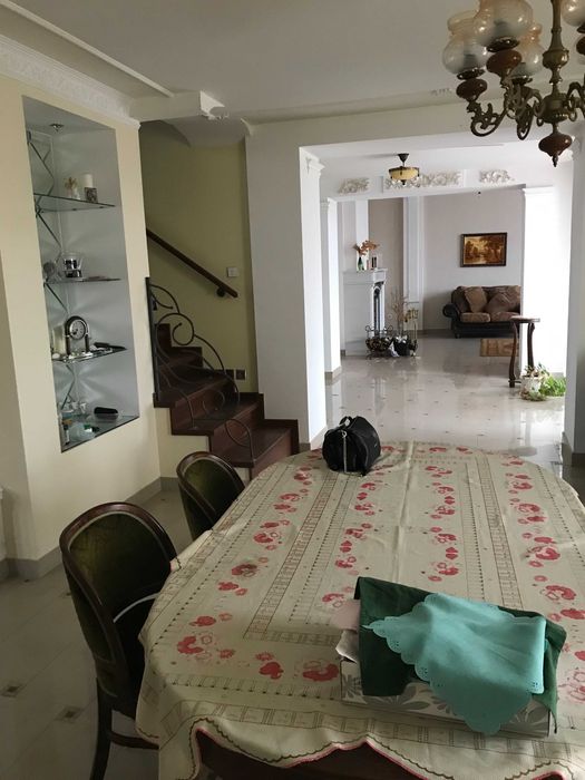 Продається будинок в с.Хлепча, 20 хвилин від Києва, Одеська траса