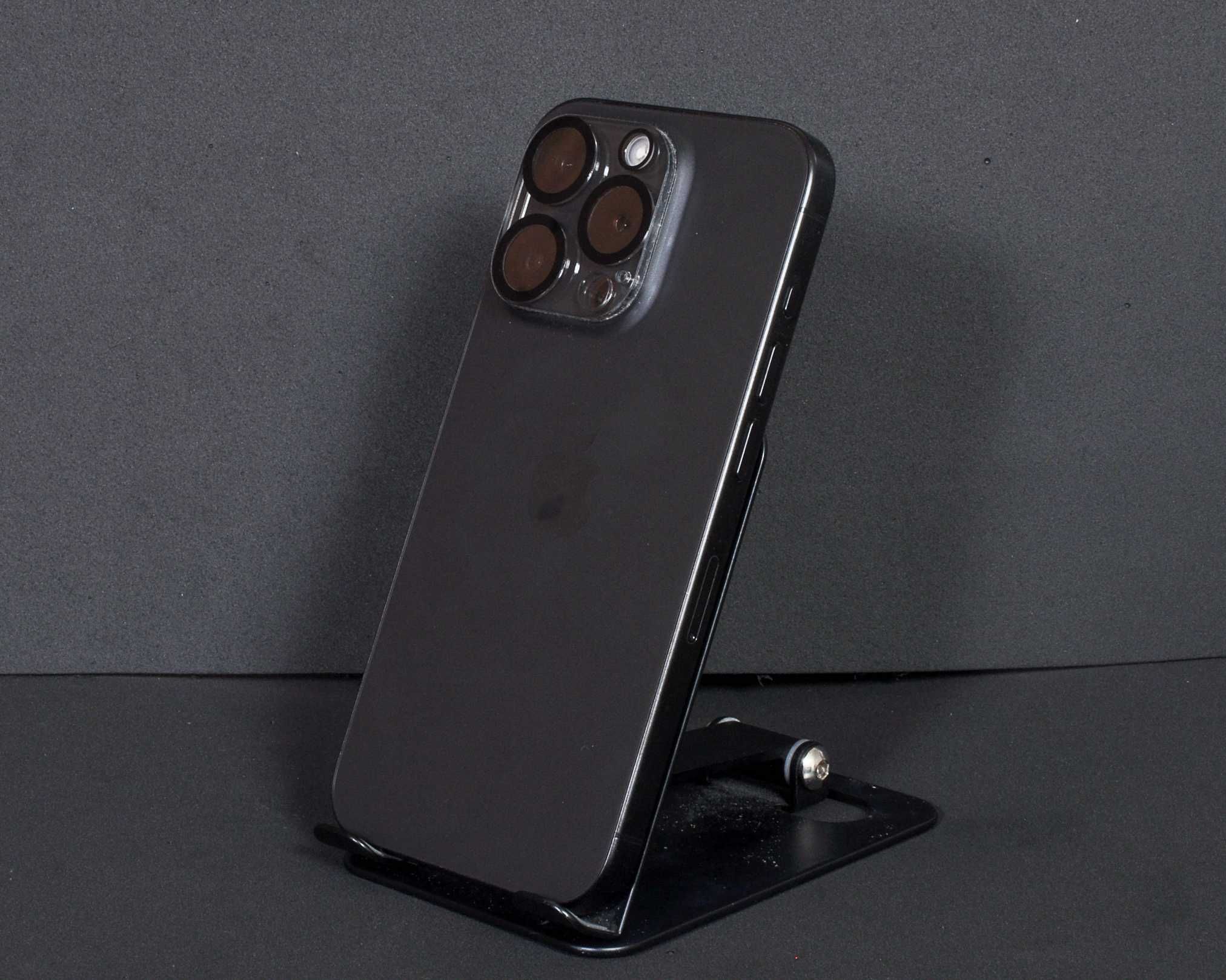 Iphone 15 pro 256GB Black Titanium - Garantia até Agosto de 2027