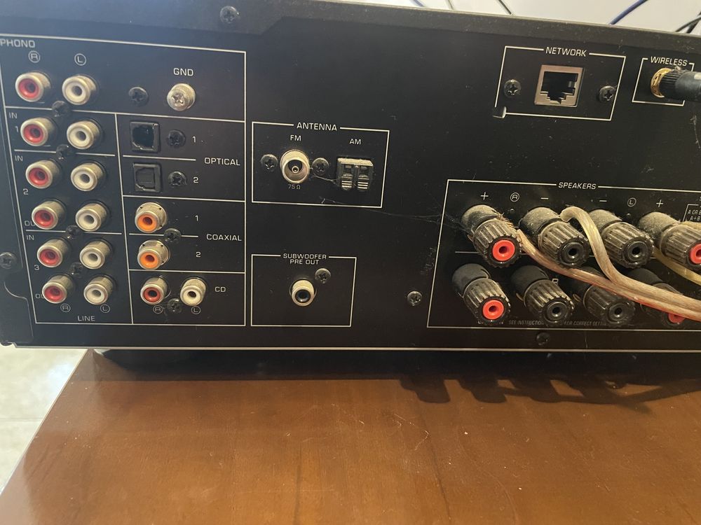 Amplituner Yamaha R-N 602