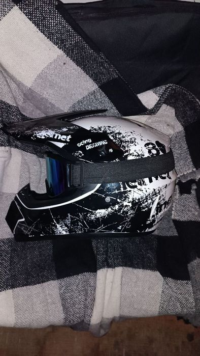 Продам без очків