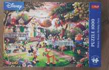 Zestaw Puzzle trefl 2x1000 elementów. Myszka Miki, Londyn. Kompletne