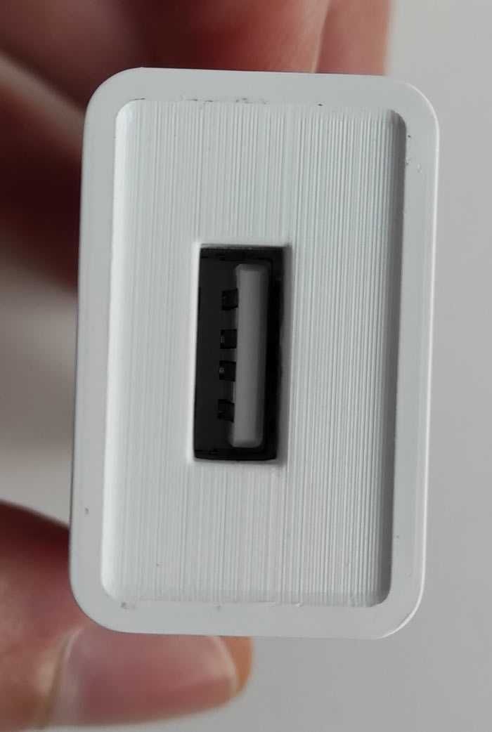 Зарядка для телефона USB-A 5W (1A) - Mibrand MI-01