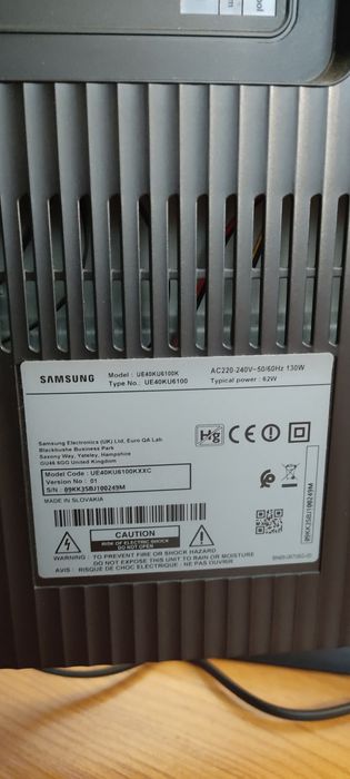 Samsung 40" UHD 4K Curva Smart TV UE40KU6100 Série 6