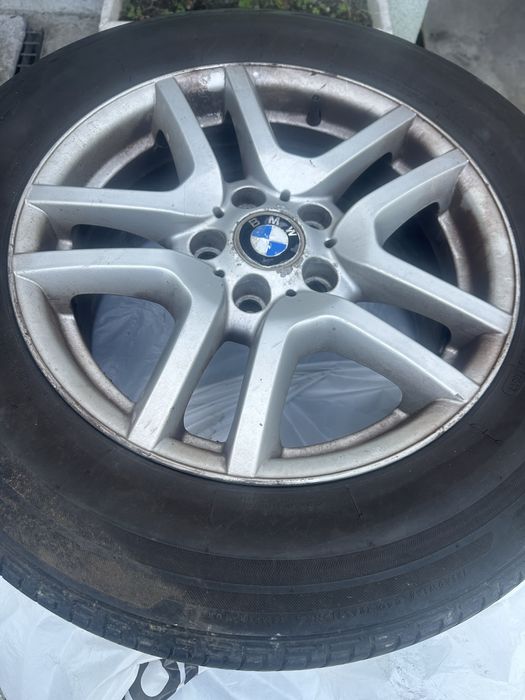 Alufelgi 17 cali komplet do BMW z oponami