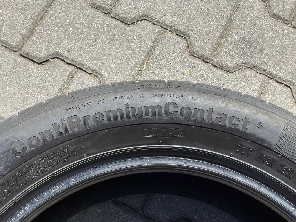 2 opony 215/55/17 Continental Premium Contact 5,5mm 2018