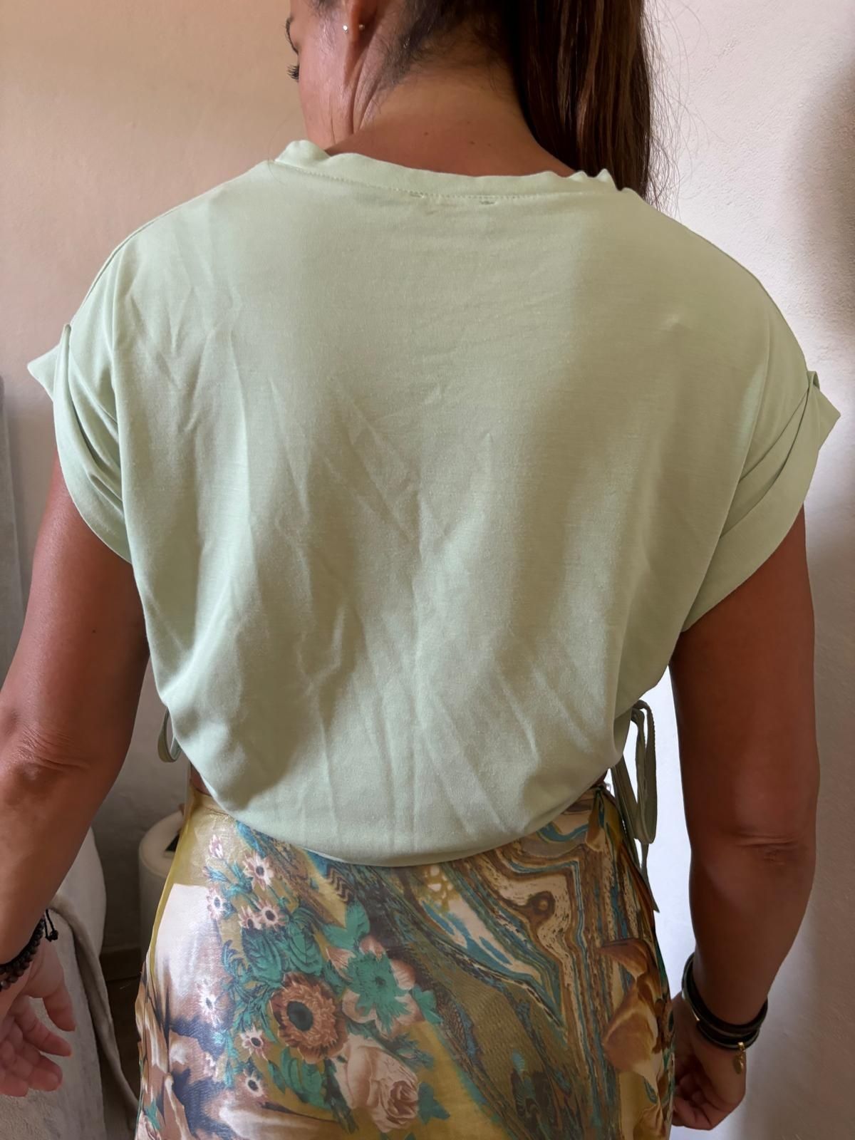 Top verde simples