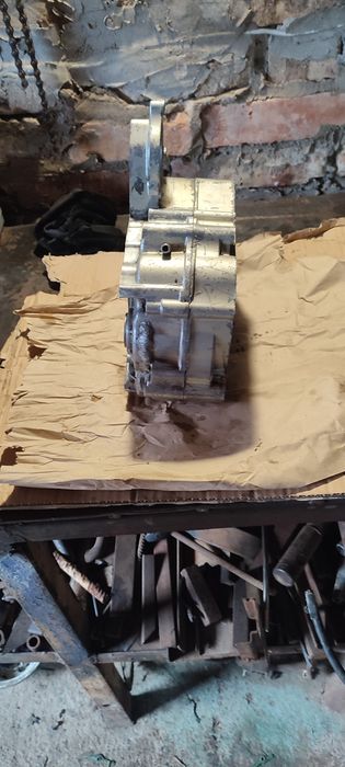 Картера на мотоцикл альфа дельта в гарному стані