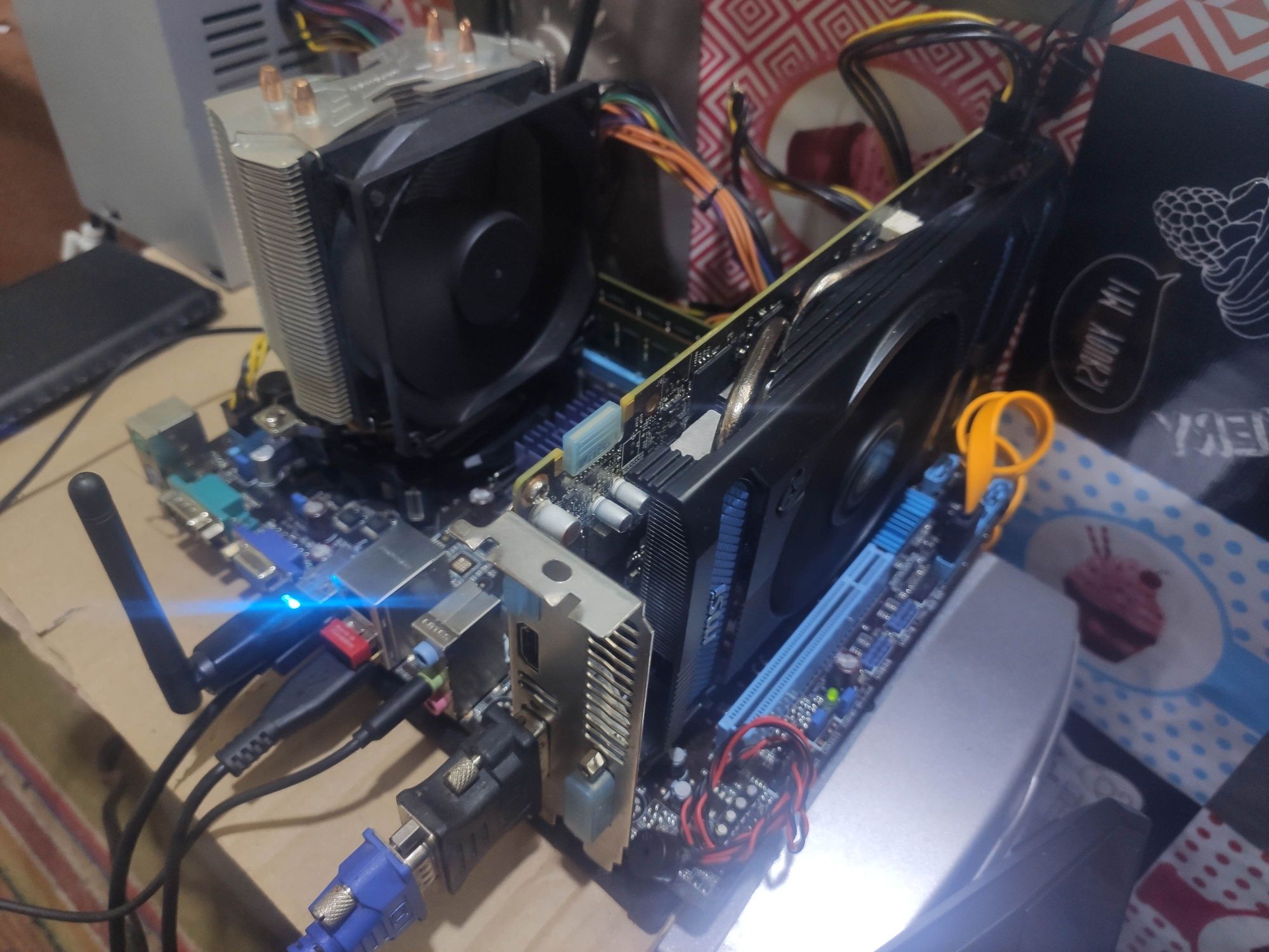 Комплект Asus p5g41t-m lx3,xeon E5440,8gb ddr3